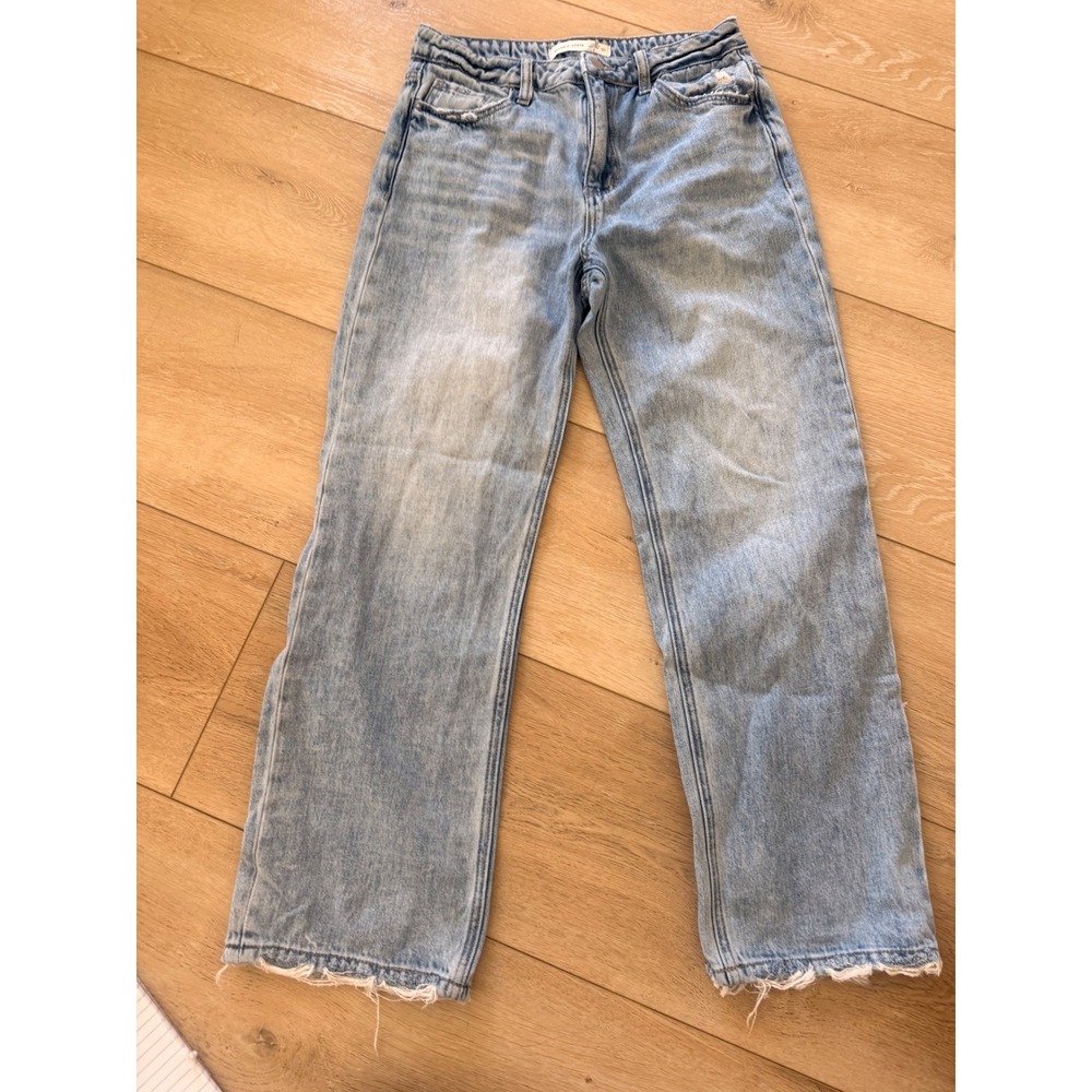 Altar'd State Light Wash High Rise Wide Raw Hem Jeans Size 27 Distressed #173